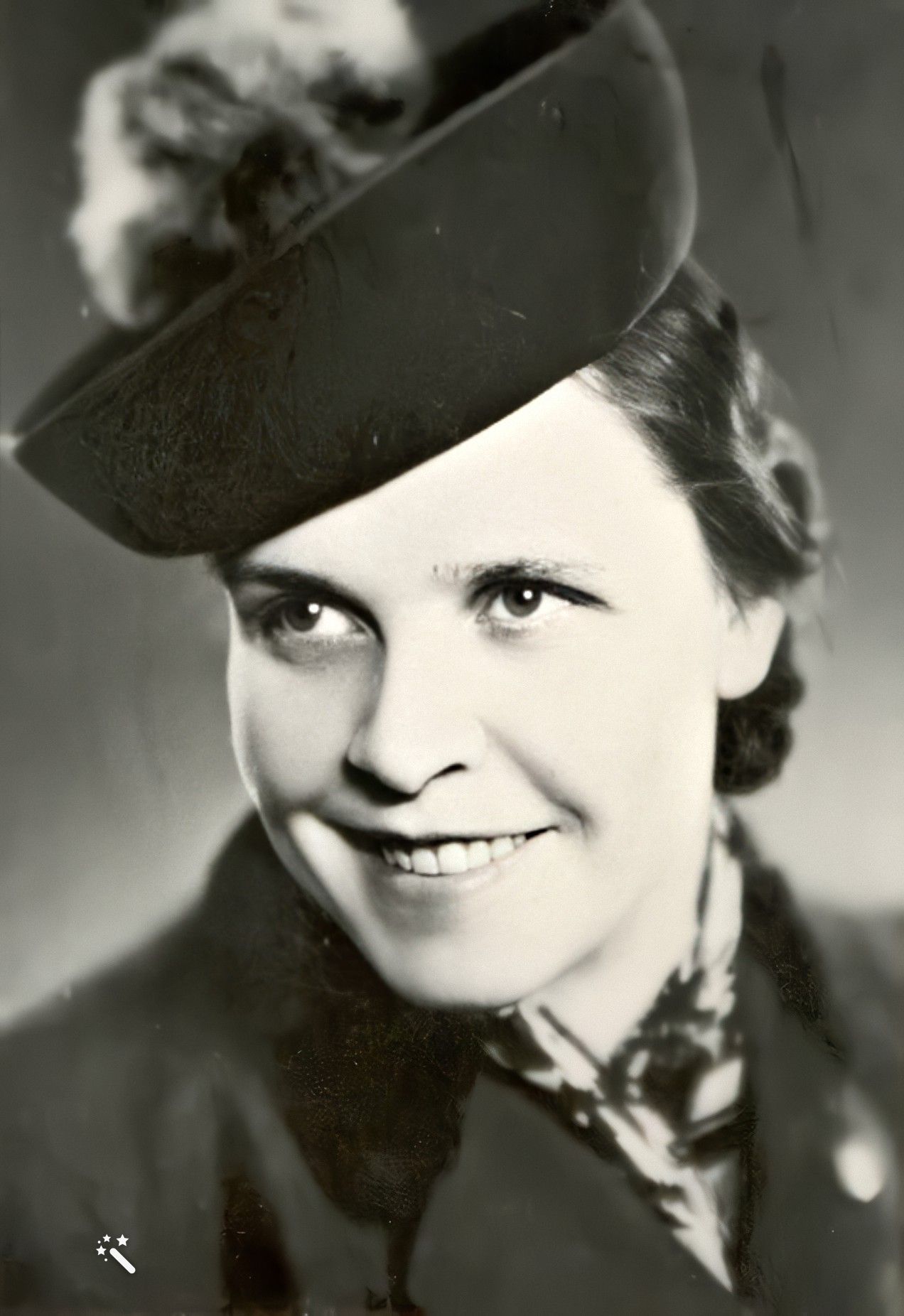 Larysa Hienijuš, 1930-ja hady. Larysa Hienijuš, 1930-ja hady.